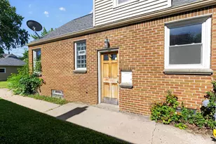 6431 W Girard Ave, Milwaukee, WI 53210 - Photo 5