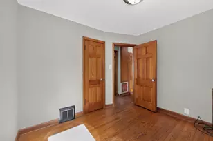 6431 W Girard Ave, Milwaukee, WI 53210 - Photo 25