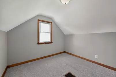 6431 W Girard Ave, Milwaukee, WI 53210 - Photo 23
