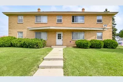 2410 W Howard Ave, Milwaukee, WI 53221 - Photo 1