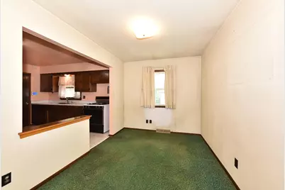 8615 W Petersik St, Milwaukee, WI 53224 - Photo 7