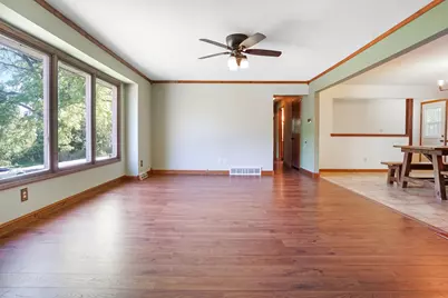 N105W21215  Oak Ln, Germantown, WI 53022 - Photo 5
