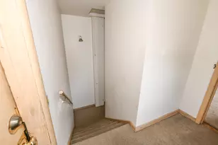 2424 W Howard Ave, Milwaukee, WI 53221 - Photo 19