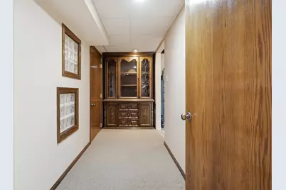 3929 S Lake Dr, Saint Francis, WI 53235 - Photo 29