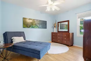 3929 S Lake Dr, Saint Francis, WI 53235 - Photo 15