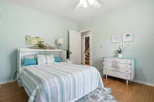 3929 S Lake Dr, Saint Francis, WI 53235 - Photo 17