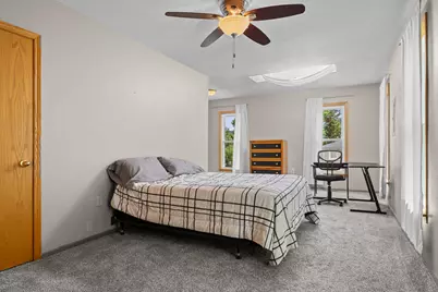 2005  State St, La Crosse, WI 54601 - Photo 23