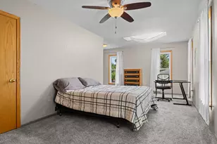 2005 State St, La Crosse, WI 54601 - Photo 23