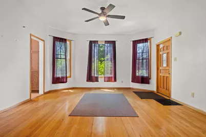 2005  State St, La Crosse, WI 54601 - Photo 5