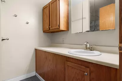 2005  State St, La Crosse, WI 54601 - Photo 21