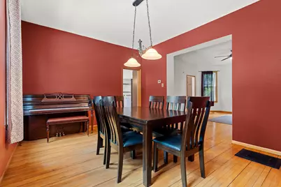 2005  State St, La Crosse, WI 54601 - Photo 9
