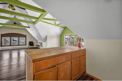 800 E Locust St, Milwaukee, WI 53212 - Photo 39