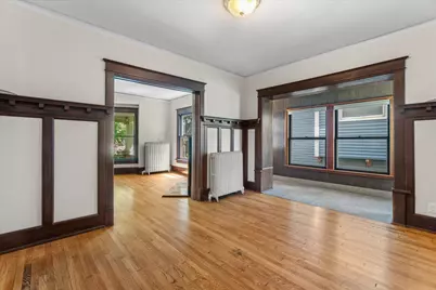 2963 N Prospect Ave, Milwaukee, WI 53211 - Photo 11