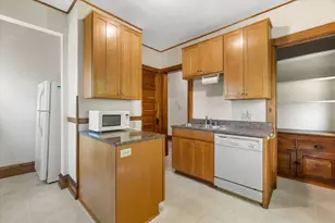 2963 N Prospect Ave, Milwaukee, WI 53211 - Photo 15