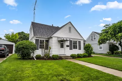 1233  Kingston Ave, Racine, WI 53402 - Photo 3