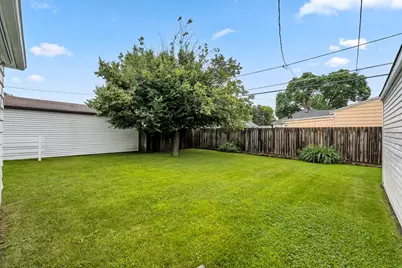1233  Kingston Ave, Racine, WI 53402 - Photo 51