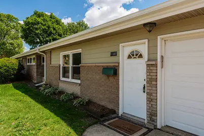 11307 W Garfield Ave, Wauwatosa, WI 53226 - Photo 41