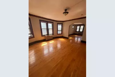 1650 N Arlington Pl, Milwaukee, WI 53202 - Photo 15