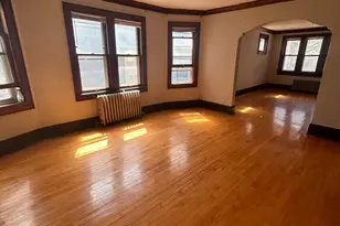 1650 N Arlington Pl, Milwaukee, WI 53202 - Photo 15