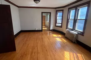 1650 N Arlington Pl, Milwaukee, WI 53202 - Photo 13