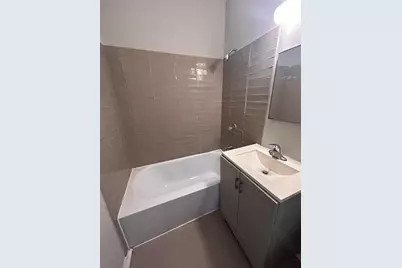 1922 N Palmer St, Milwaukee, WI 53212 - Photo 9