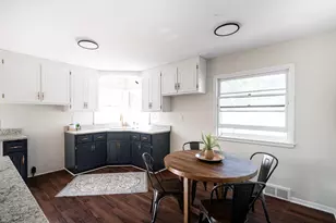 3739 N 97th Pl, Milwaukee, WI 53222 - Photo 3
