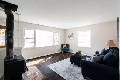 3739 N 97th Pl, Milwaukee, WI 53222 - Photo 5
