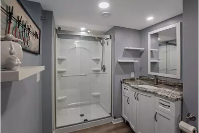 12001 W Underwood Pkwy, Wauwatosa, WI 53226 - Photo 31