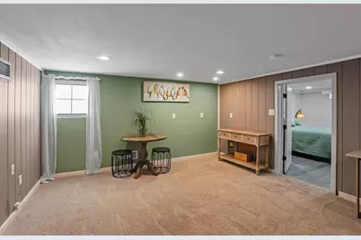 12001 W Underwood Pkwy, Wauwatosa, WI 53226 - Photo 29