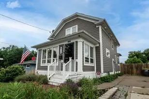 814 Buena Vista Ave, Waukesha, WI 53188 - Photo 1