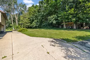 W250S4461 Center Rd, Waukesha, WI 53189 - Photo 11