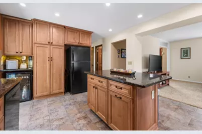 W250S4461  Center Rd, Waukesha, WI 53189 - Photo 19