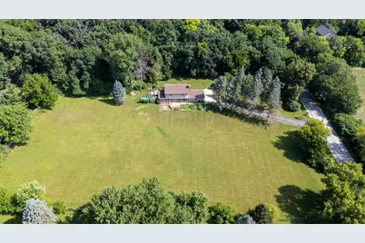 W250S4461  Center Rd, Waukesha, WI 53189 - Photo 5