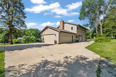 W250S4461  Center Rd, Waukesha, WI 53189 - Photo 3