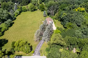 W250S4461 Center Rd, Waukesha, WI 53189 - Photo 9