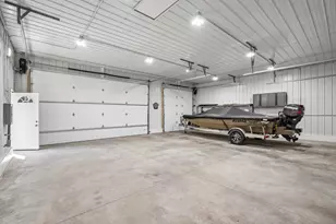 9207 39th Ave, Pleasant Prairie, WI 53142 - Photo 9