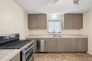 9207 39th Ave, Pleasant Prairie, WI 53142 - Photo 25