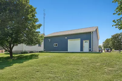 9207  39th Ave, Pleasant Prairie, WI 53142 - Photo 7