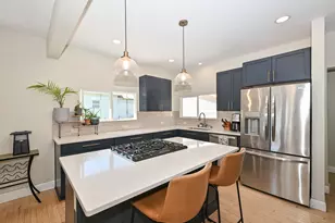 3725 S 5th Pl, Milwaukee, WI 53207 - Photo 23