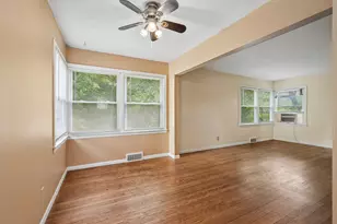 838 N 54th St, Milwaukee, WI 53208 - Photo 11