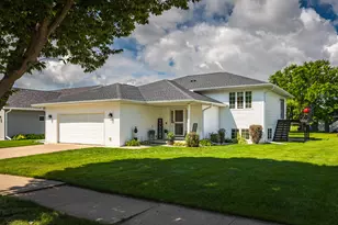 4150 Verchota St, La Crosse, WI 54601 - Photo 1