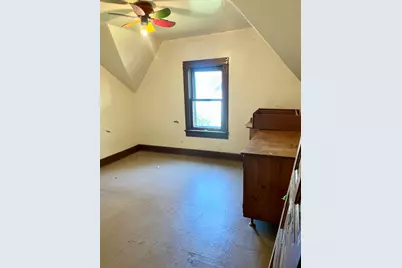 906  20th St, Two Rivers, WI 54241 - Photo 19