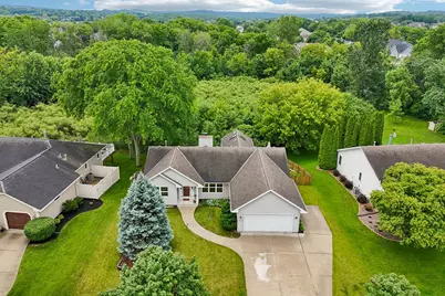 2837  Willard Ln, Waukesha, WI 53188 - Photo 3