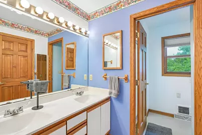 2837  Willard Ln, Waukesha, WI 53188 - Photo 31