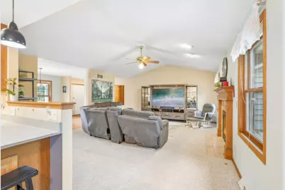 2837  Willard Ln, Waukesha, WI 53188 - Photo 15