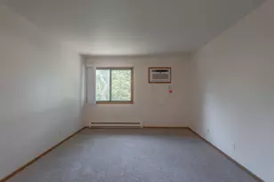 4042 S Pine Ave, Milwaukee, WI 53207 - Photo 11