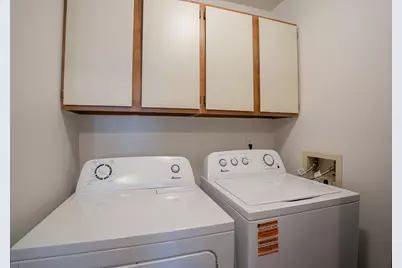 4042 S Pine Ave, Milwaukee, WI 53207 - Photo 19