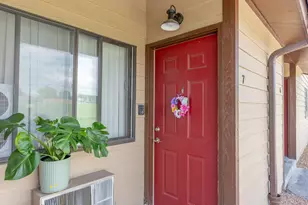 4042 S Pine Ave, Milwaukee, WI 53207 - Photo 3
