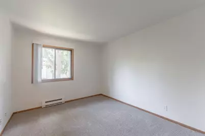 4042 S Pine Ave, Milwaukee, WI 53207 - Photo 15