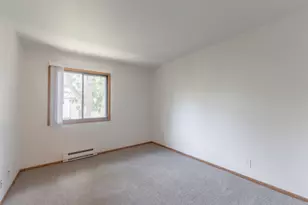 4042 S Pine Ave, Milwaukee, WI 53207 - Photo 15